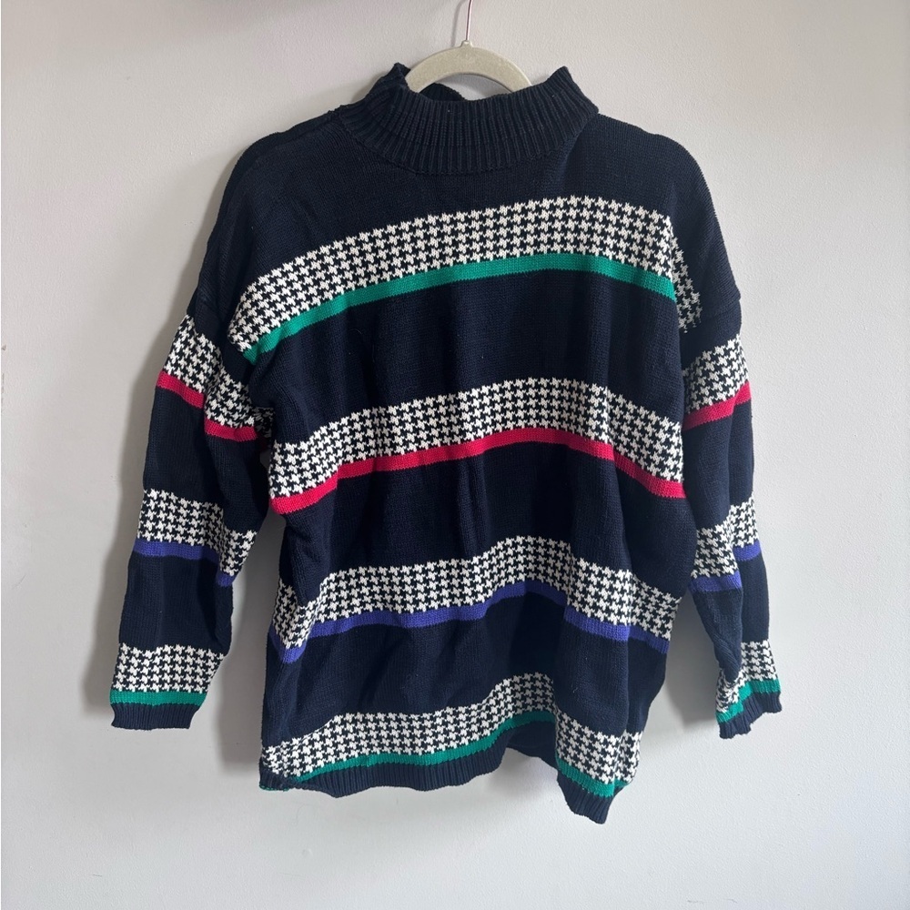 Liz Claiborne Navy Houndstooth Stripe Sweater